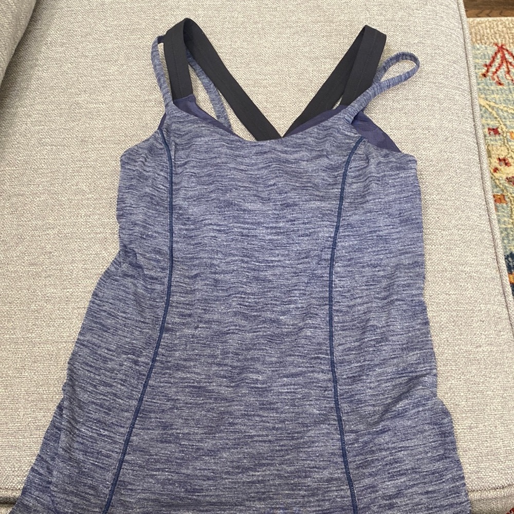 Lululemon tank top